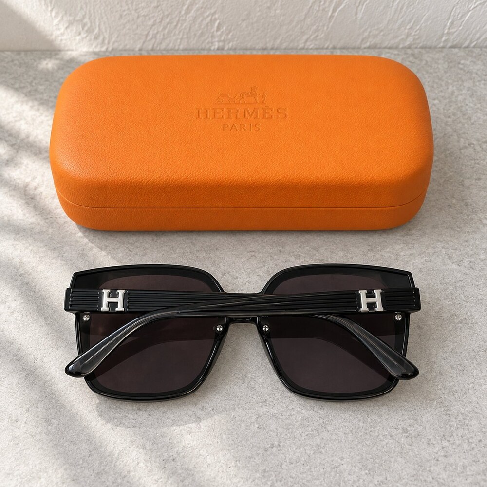 Hermes Black Silver H Sunglasses - Picture 6 of 6